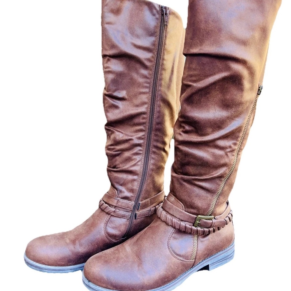 BareTraps Chestnut Camella Knee High Boots 1” Heel Excellent Condition